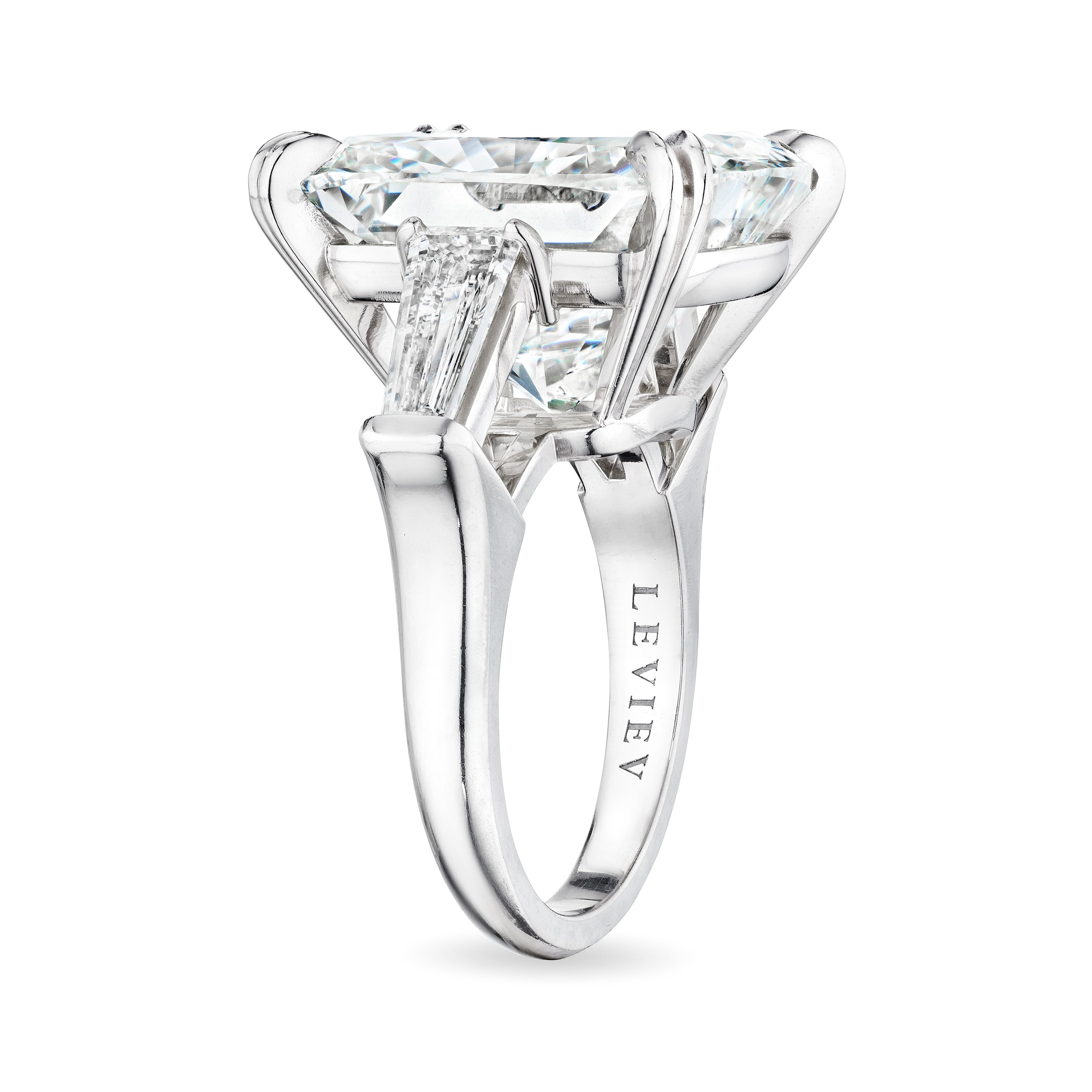 Cushion Cut Diamond Ring, 17 CT - LEVIEV