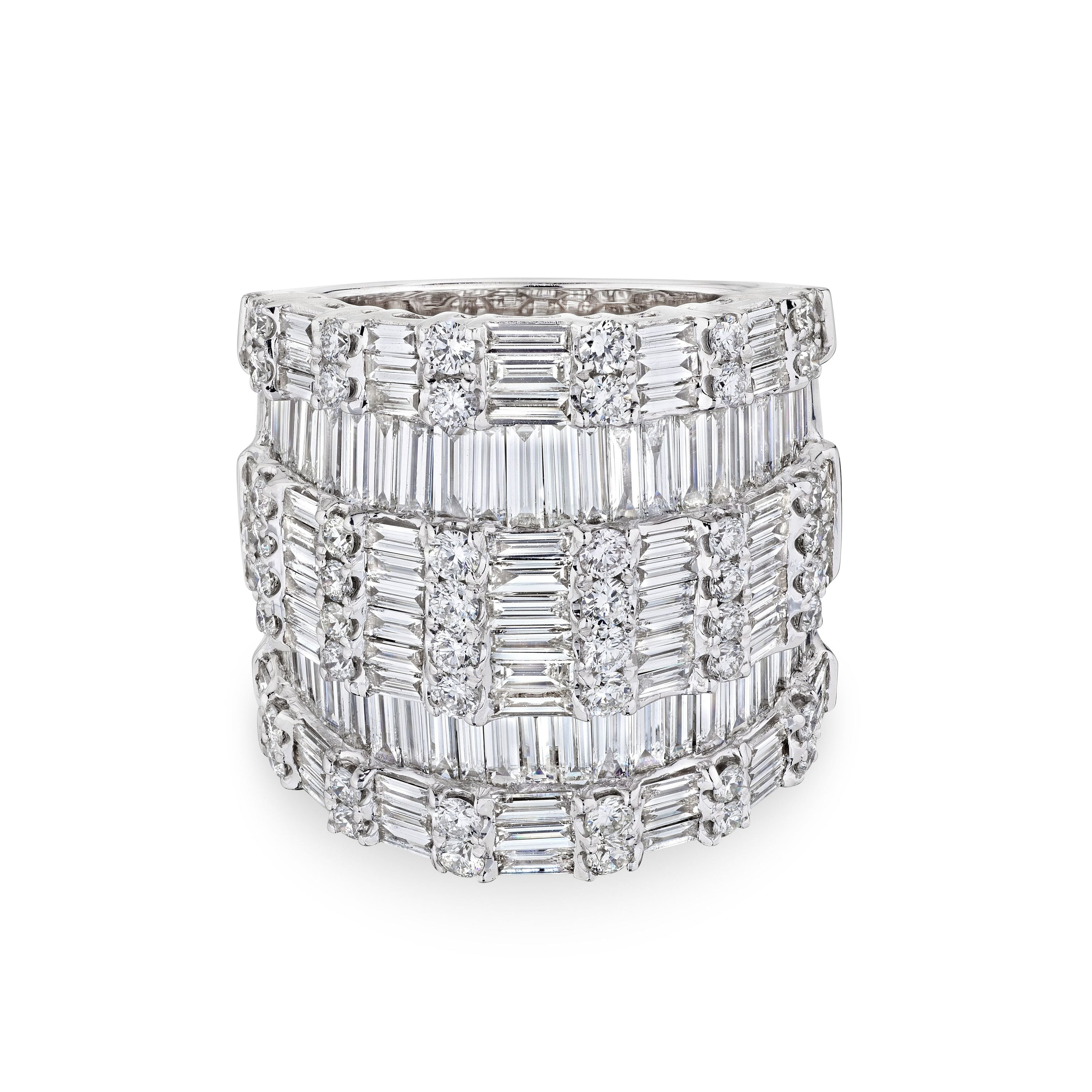 'Starlit Majesty' 18K White Gold Diamond Ring, 4.28 CT - Leviev