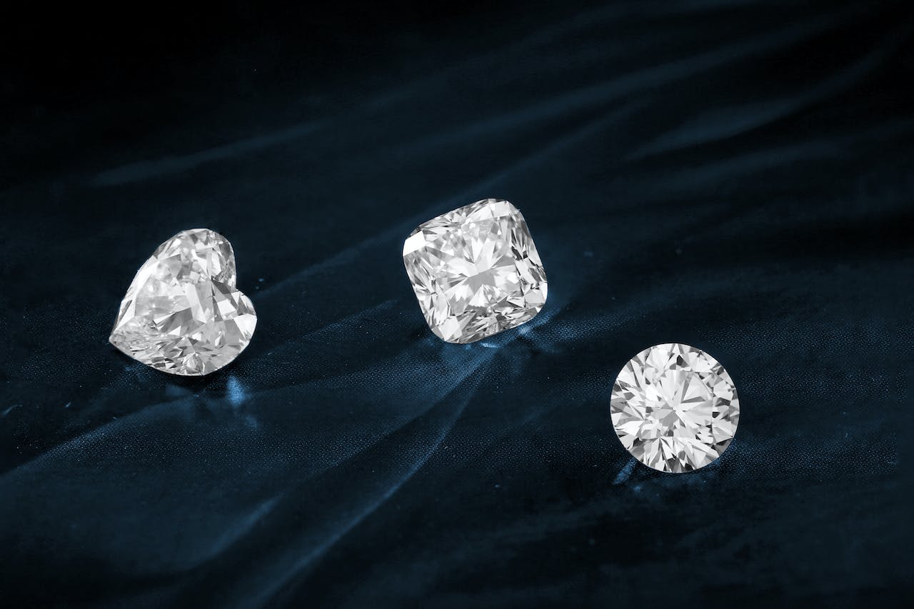The Ultimate Guide to Popular Diamond Shapes - Leviev Diamonds