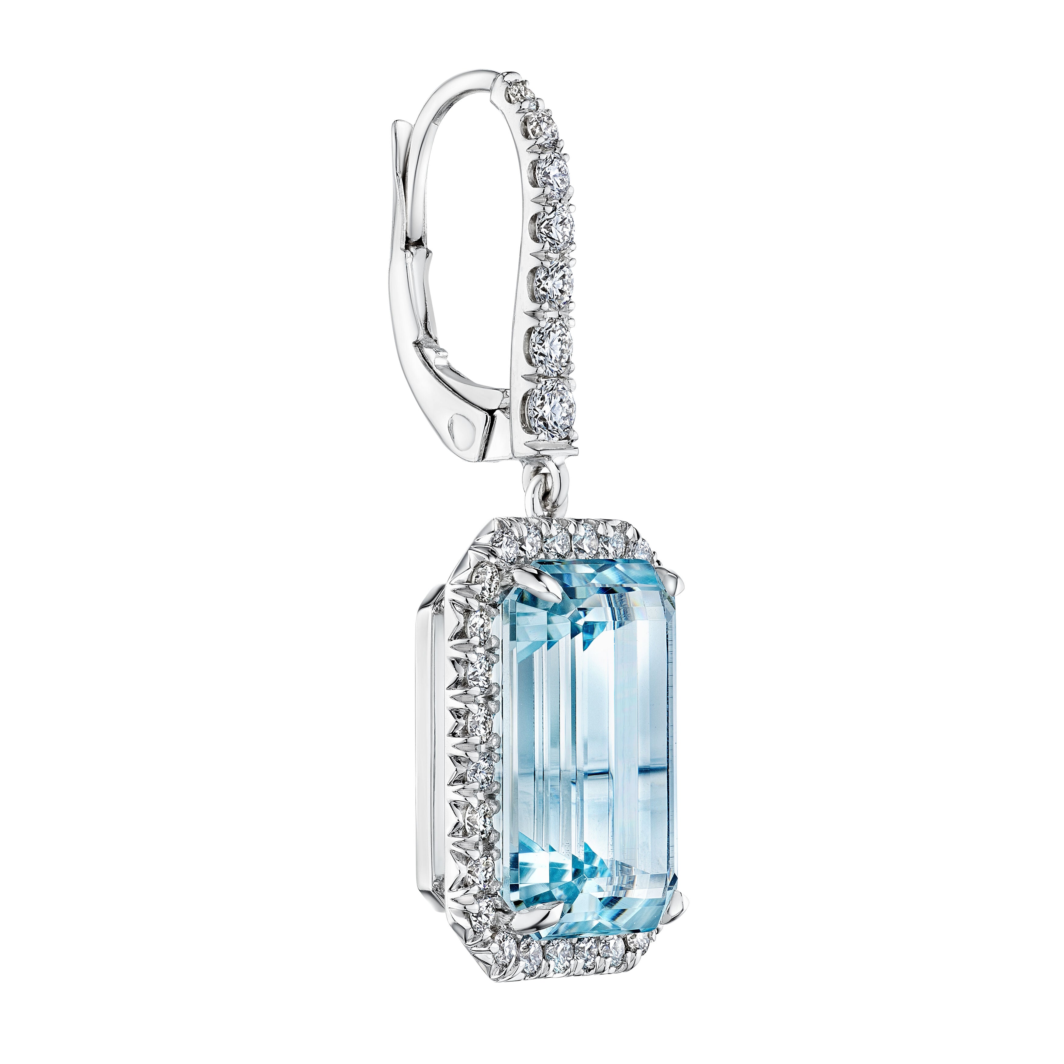 43185-earrings-default-collection-white-gold.jpg