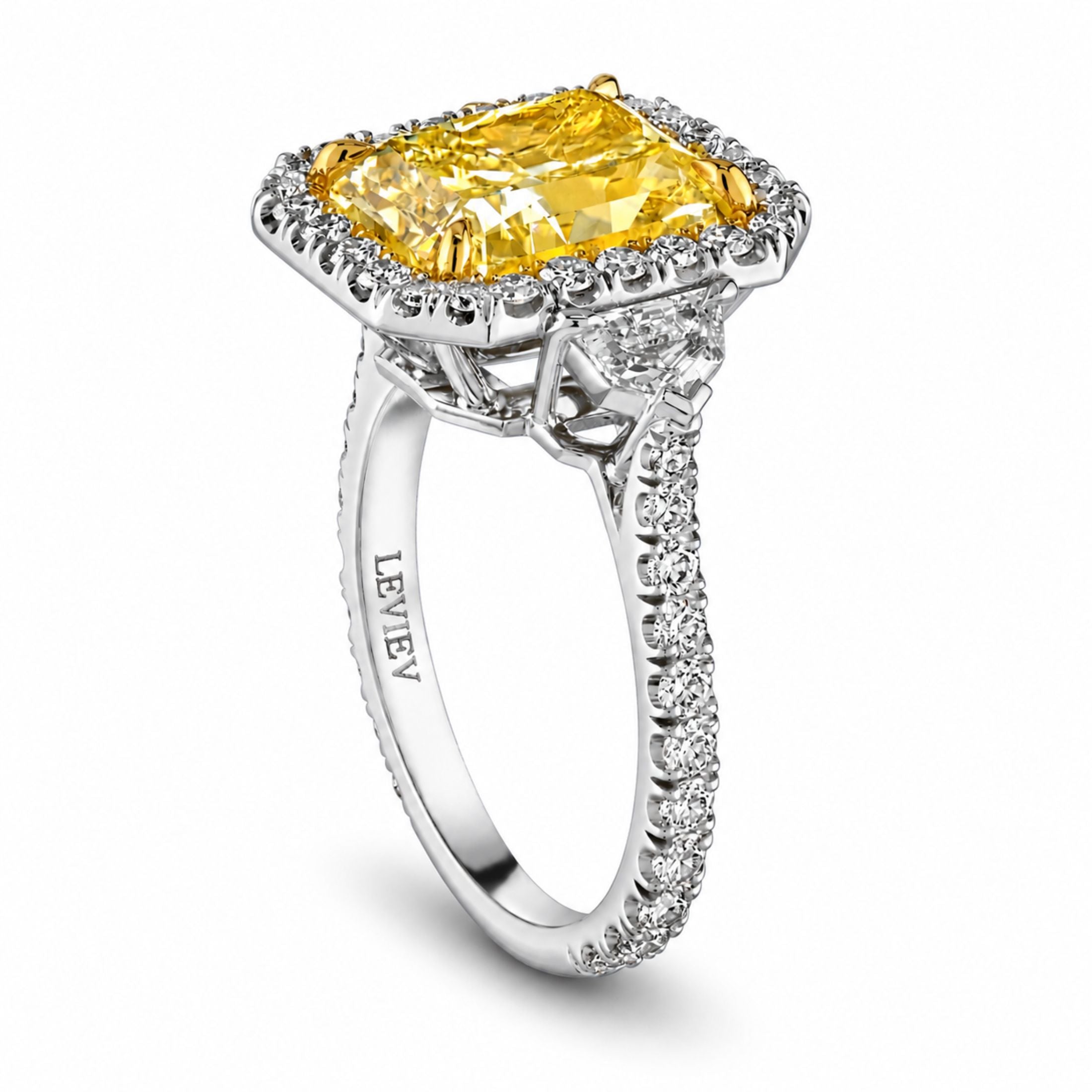Aínsa 6.32 Carat Fancy Yellow Radiant Cut Diamond Ring in Platinum & 18K White Gold