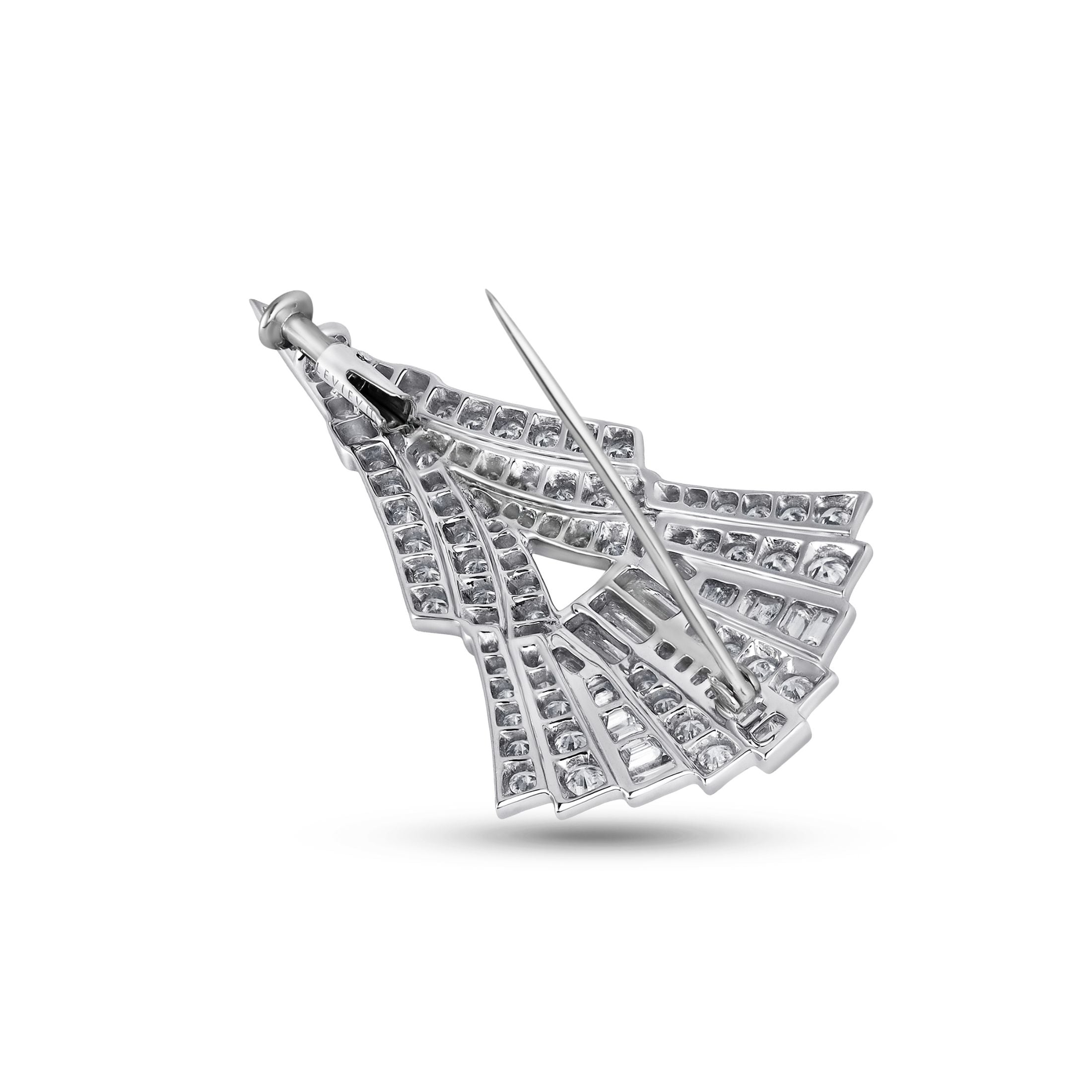 Astor 3.20 Carat Diamond Brooch in 18K White Gold