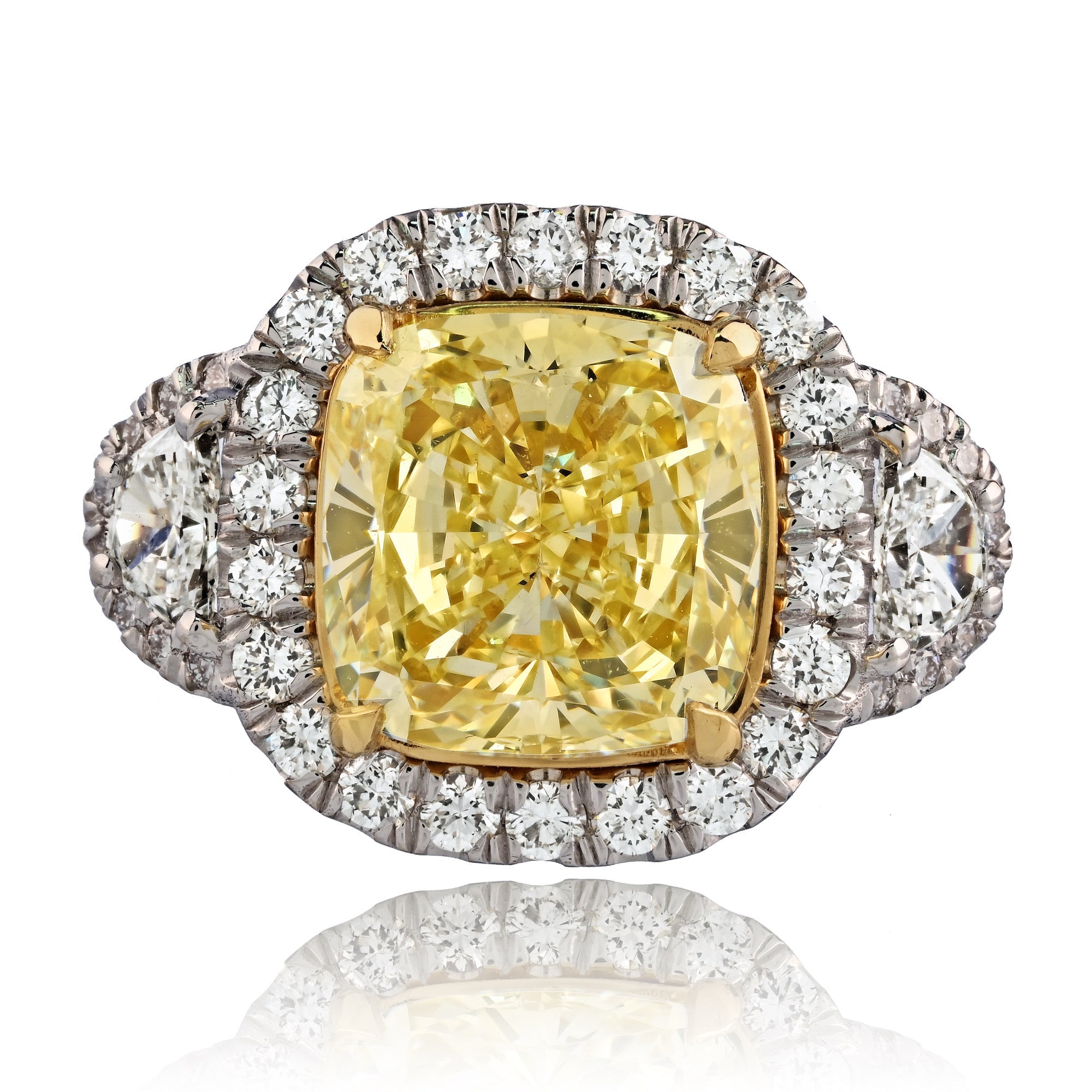 Cushion Cut Diamond Ring, 4 CT Leviev Rings Rings Leviev 