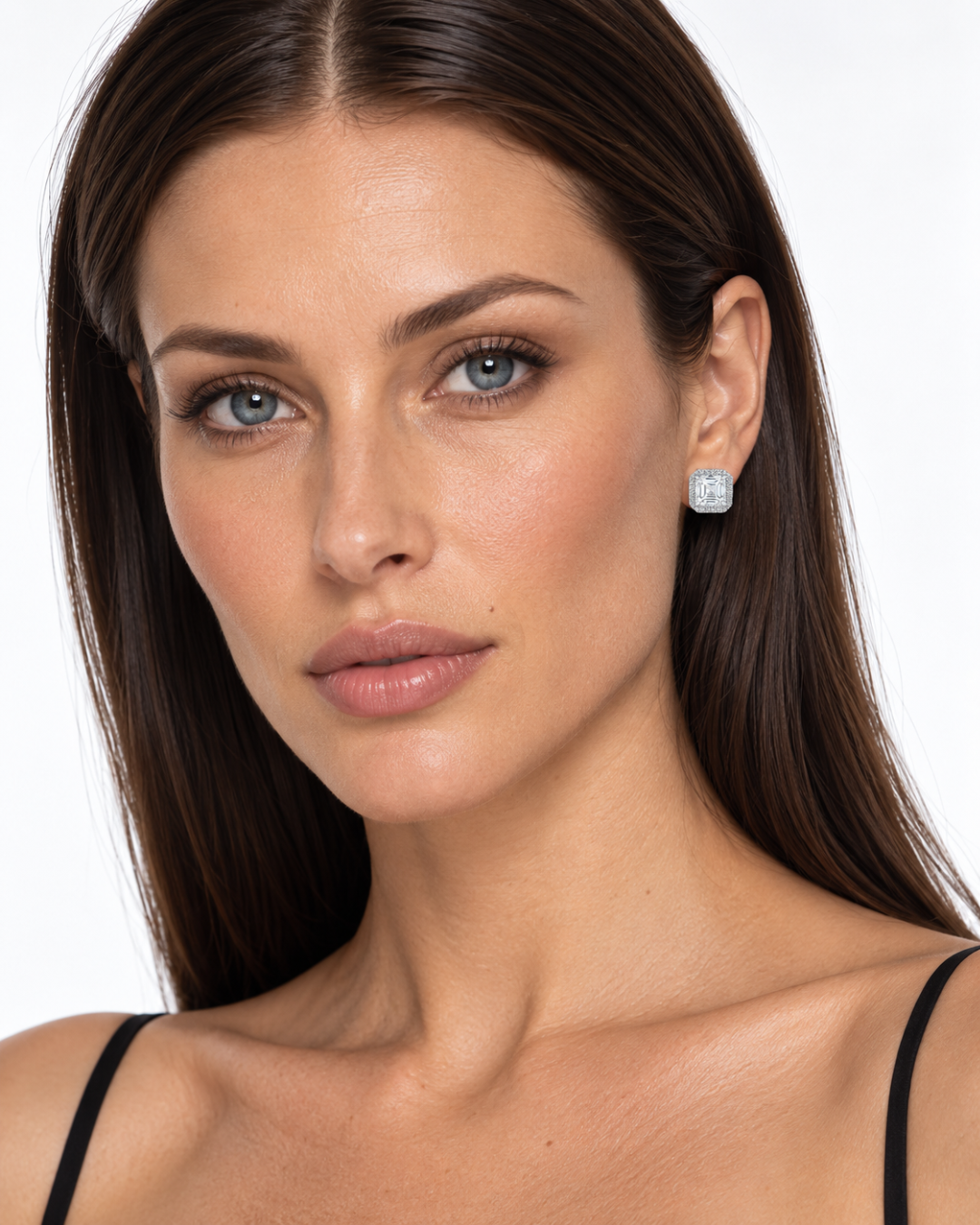 Leviev Meridian 3.64 Carat Diamond Stud Earrings in Platinum, additional view 2