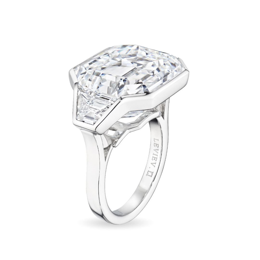 'LEVIEV Flawless Aura' Emerald Cut Diamond Ring with Trapezoids, 20 CT Leviev Rings Rings