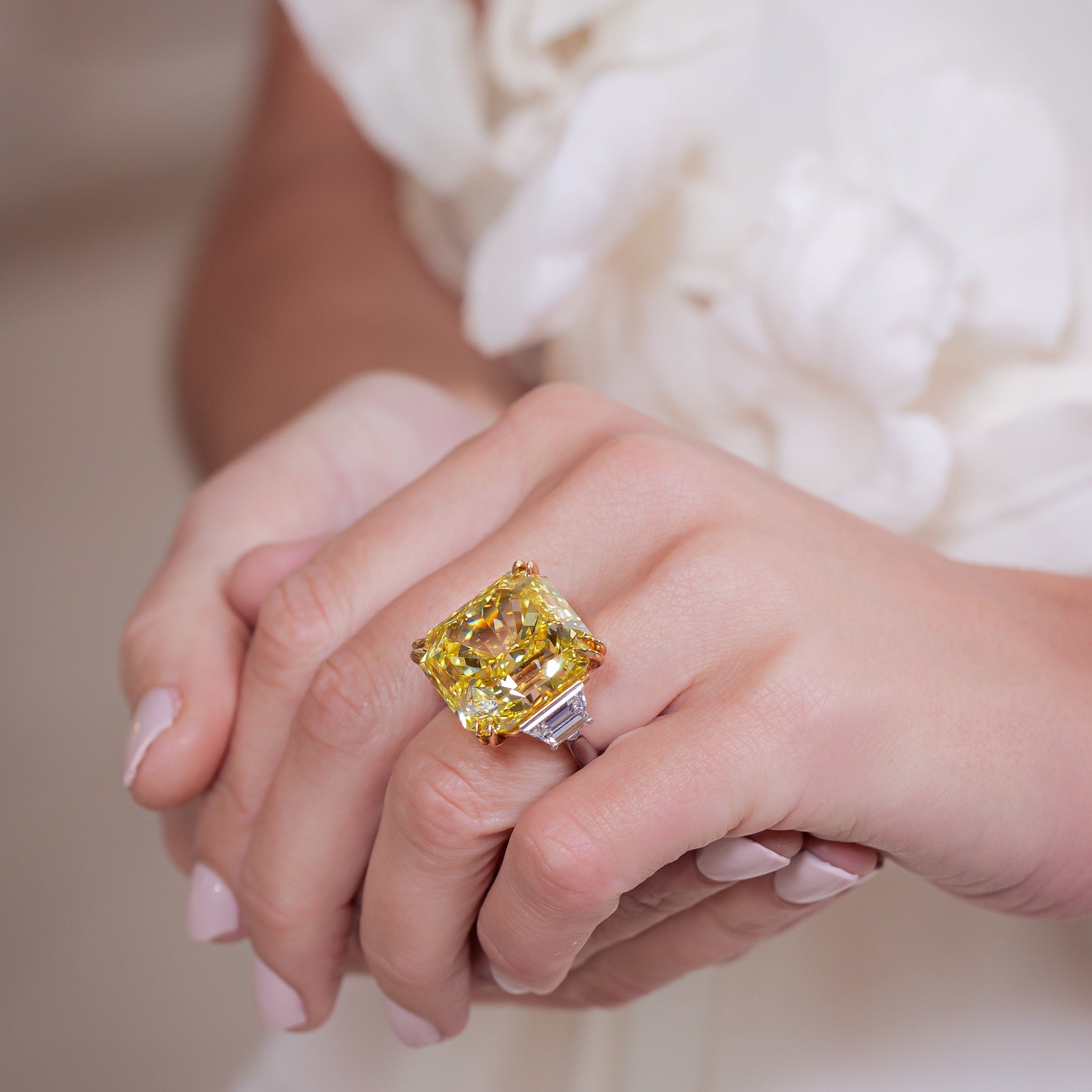 Radiant Cut Fancy Vivid Yellow Diamond Ring, 50 CT Leviev Rings Rings Leviev 