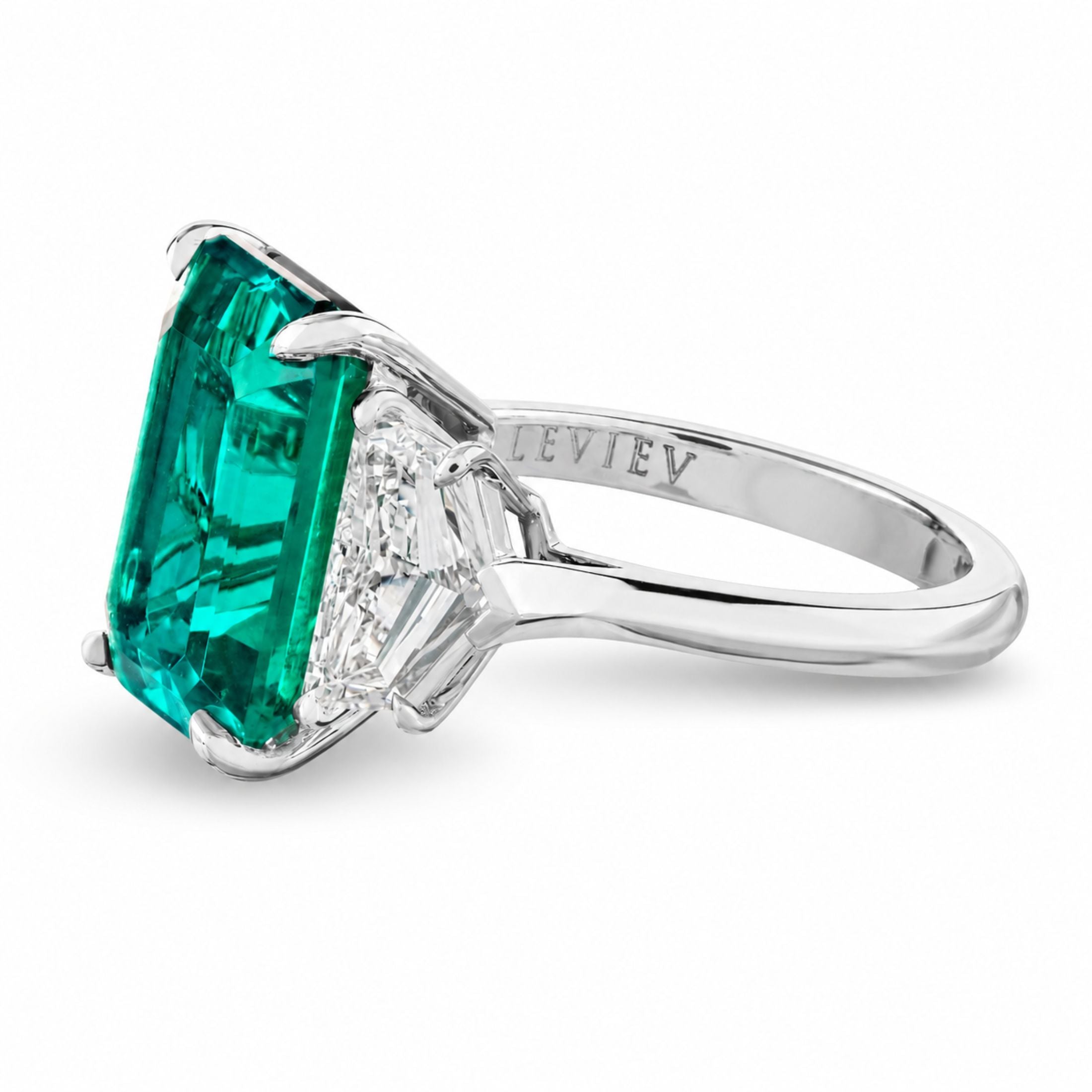 Rothmere 8.95 Carat Colombian Emerald & Diamond Ring in Platinum
