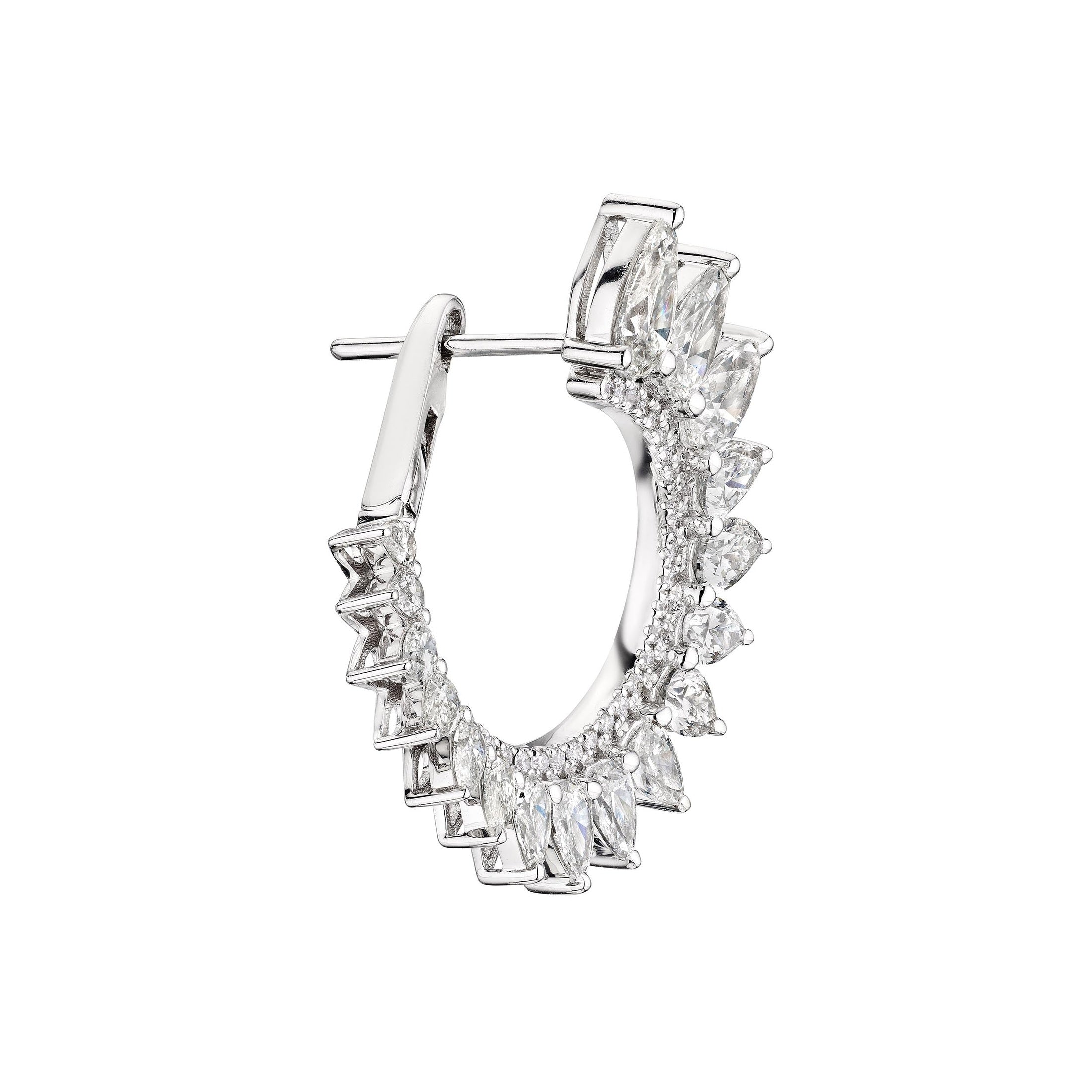'Solar Majesty' Round and Pear Shape Diamond Earrings, 4 CT Leviev Earrings Earrings Leviev 