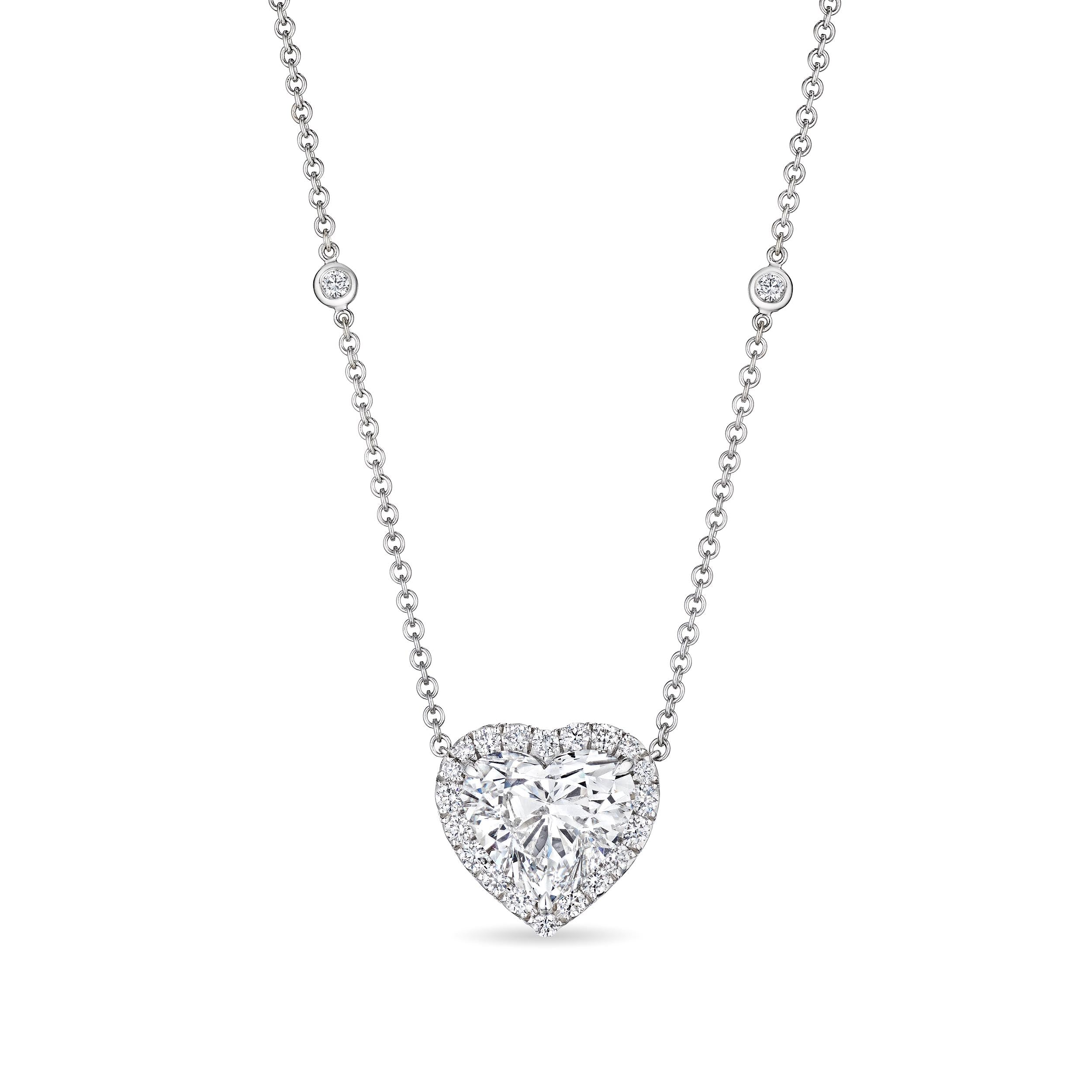 'Heart’s Secret' Pendant, 5 CT - Necklaces - Leviev Diamonds