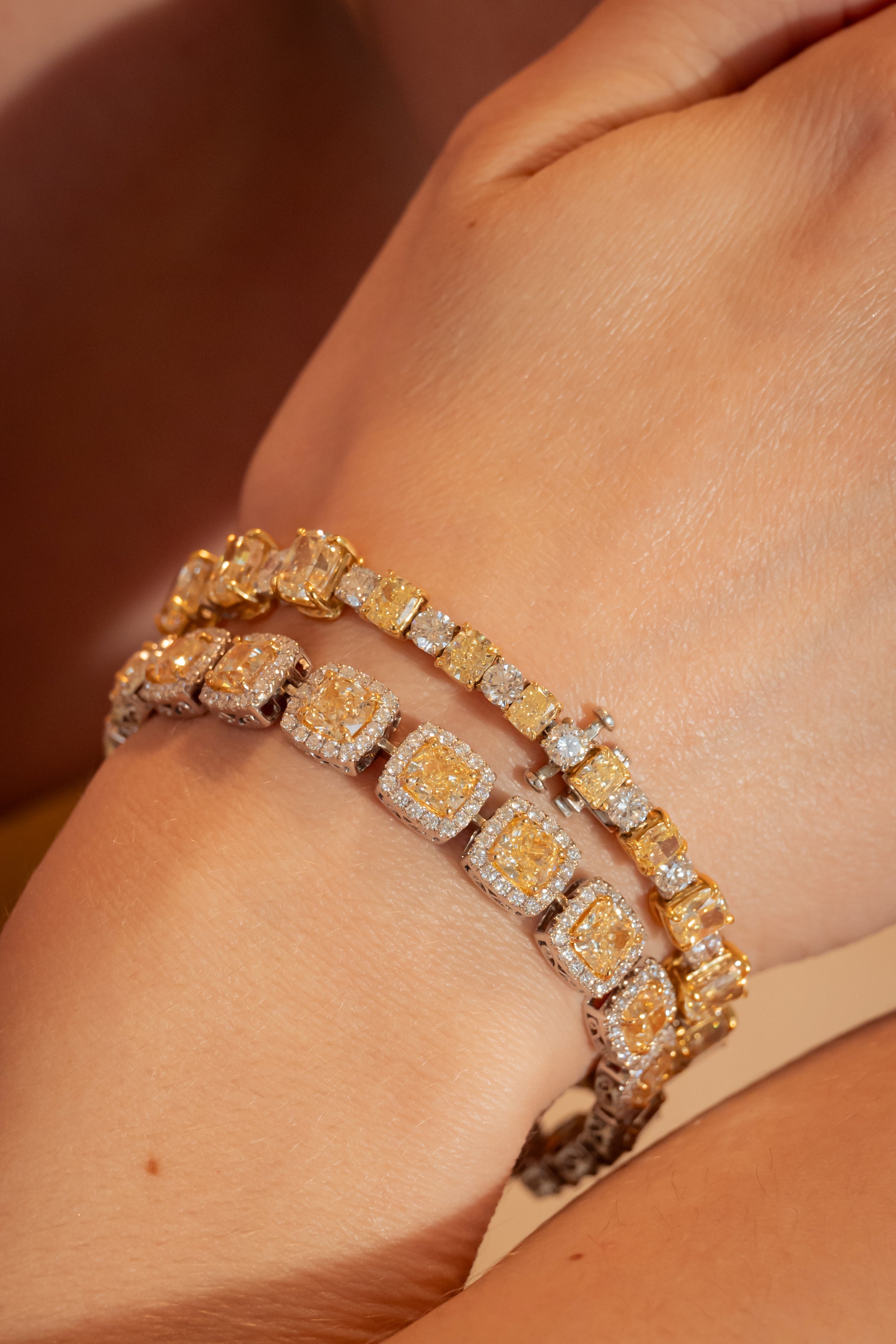 'Lunar Éclat' White Gold Diamond Bracelet - Bracelets - Leviev
