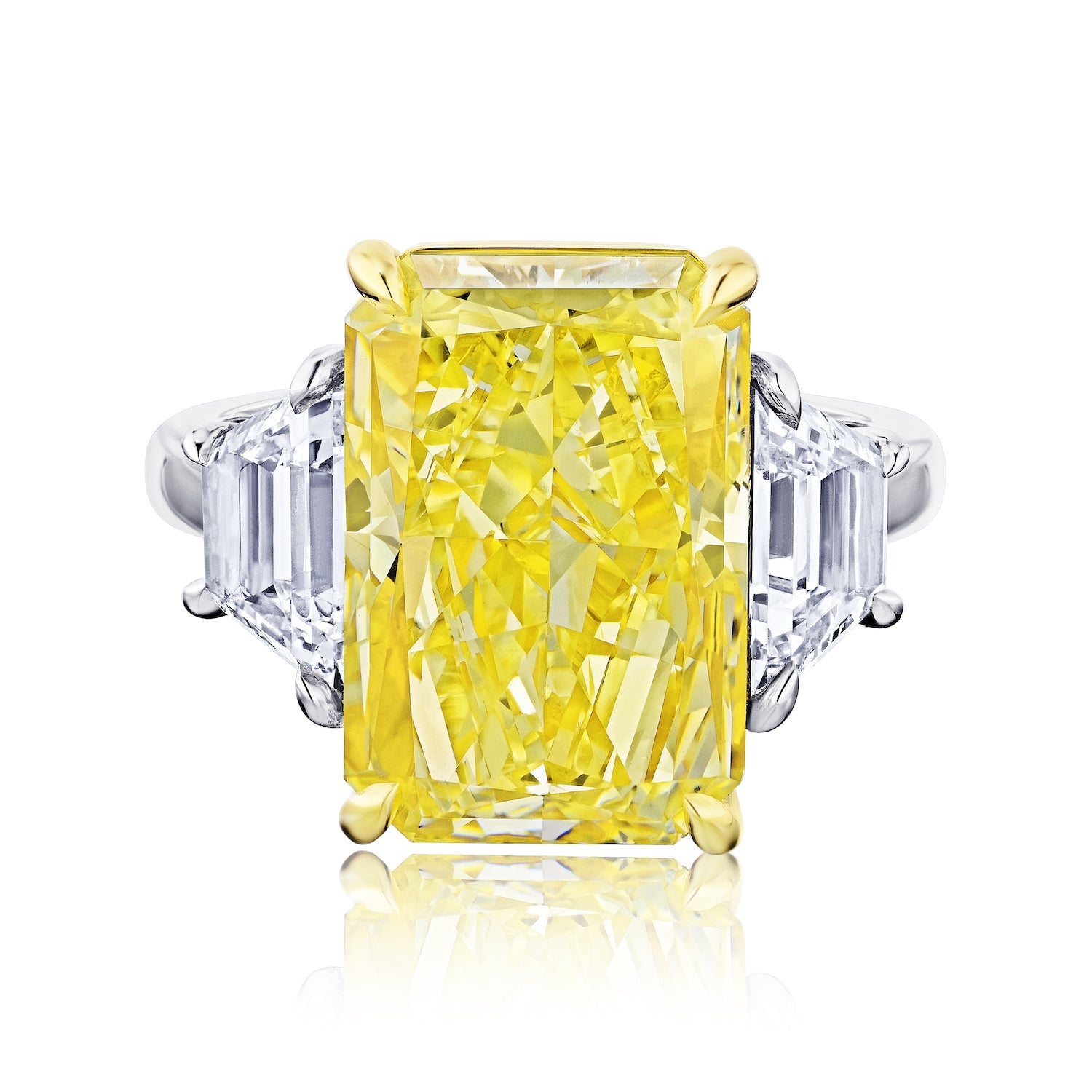 Radiant Cut Diamond Ring, 15 CT - Rings - Leviev Diamonds