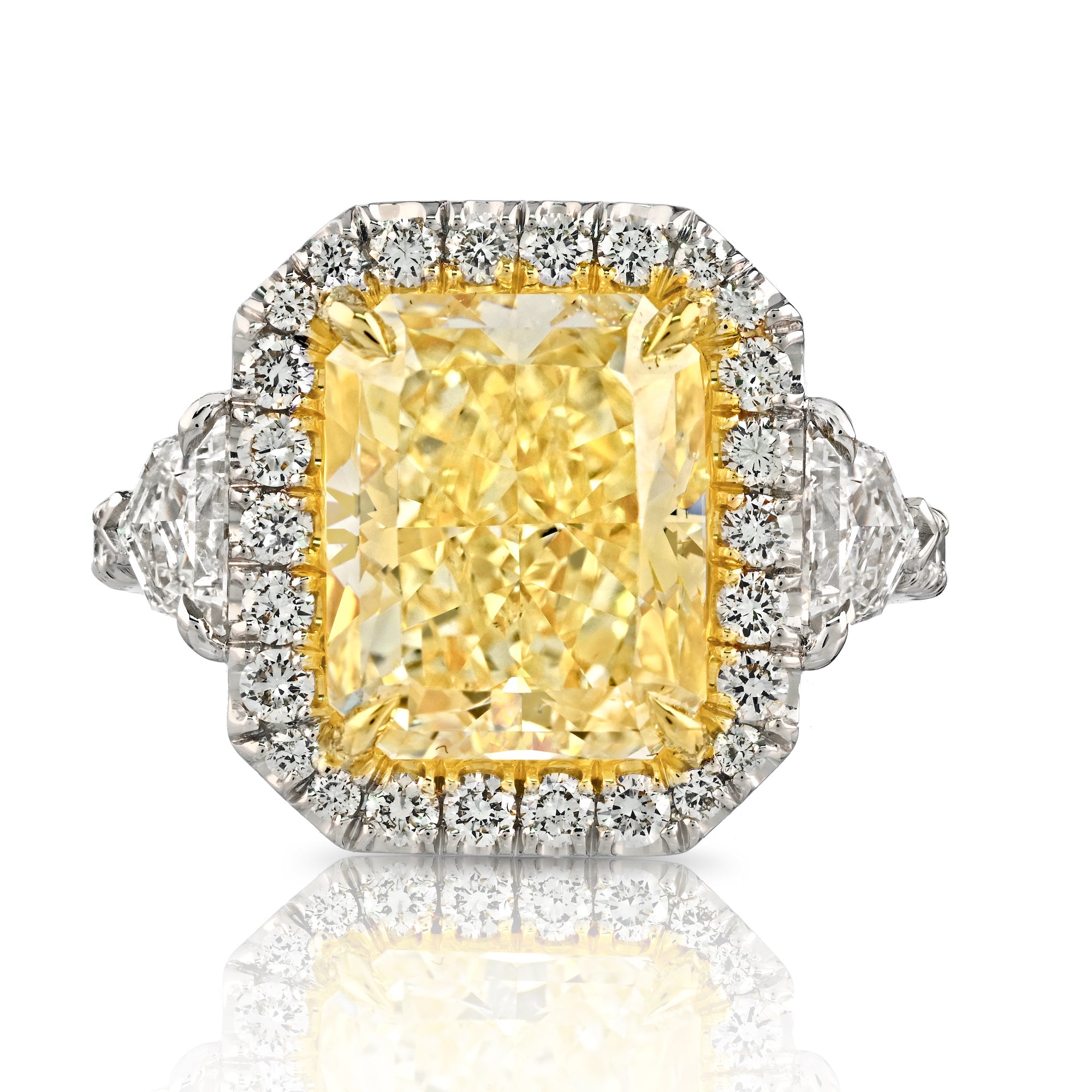 Radiant Cut Diamond Ring, 5 CT - Rings - Leviev Diamonds