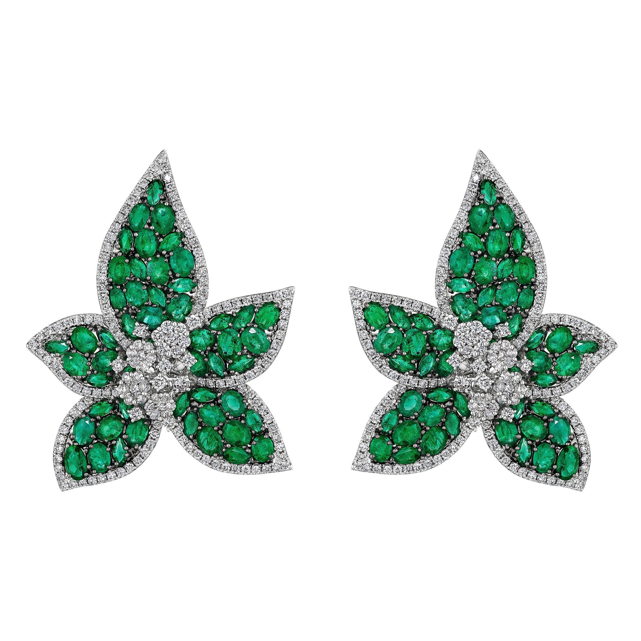 'Sovereign Luminescence' 18K White Gold Diamond Earrings, 16.73 CT - Leviev