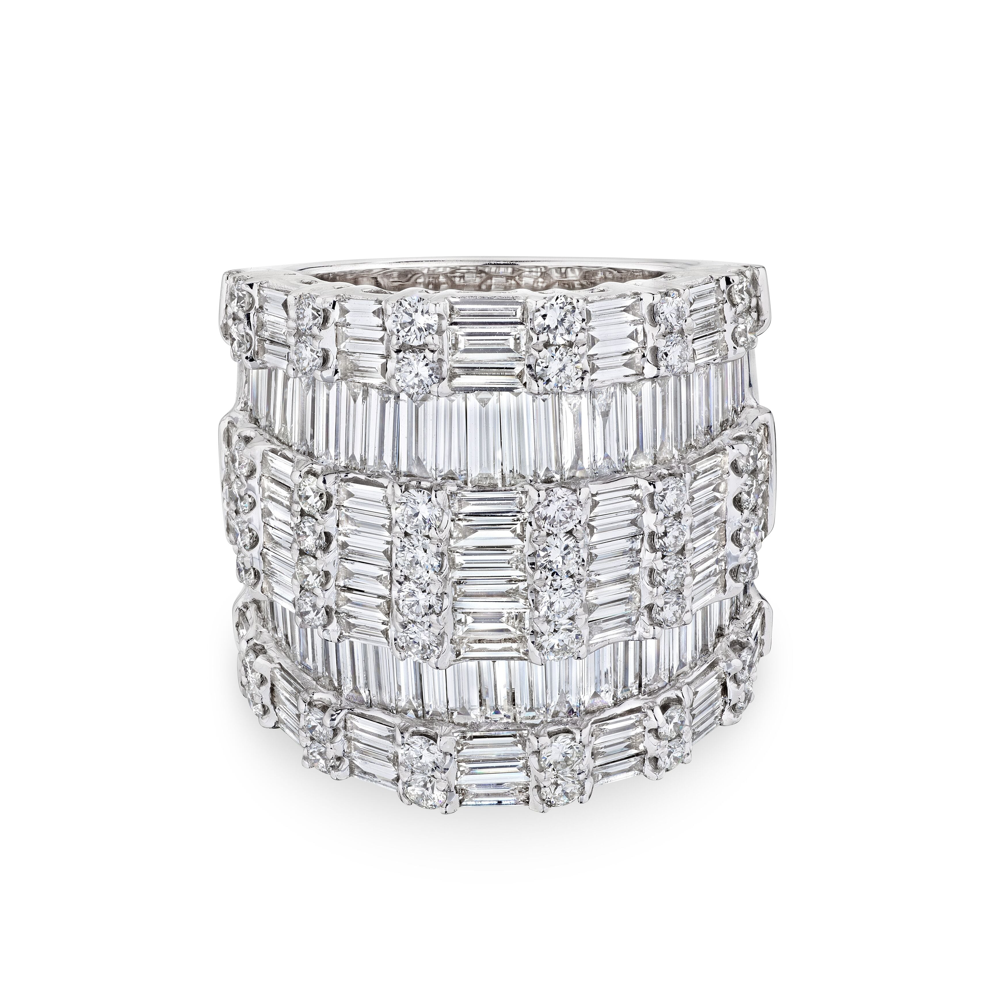 'Starlit Majesty' 18K White Gold Diamond Ring, 4.28 CT - Leviev