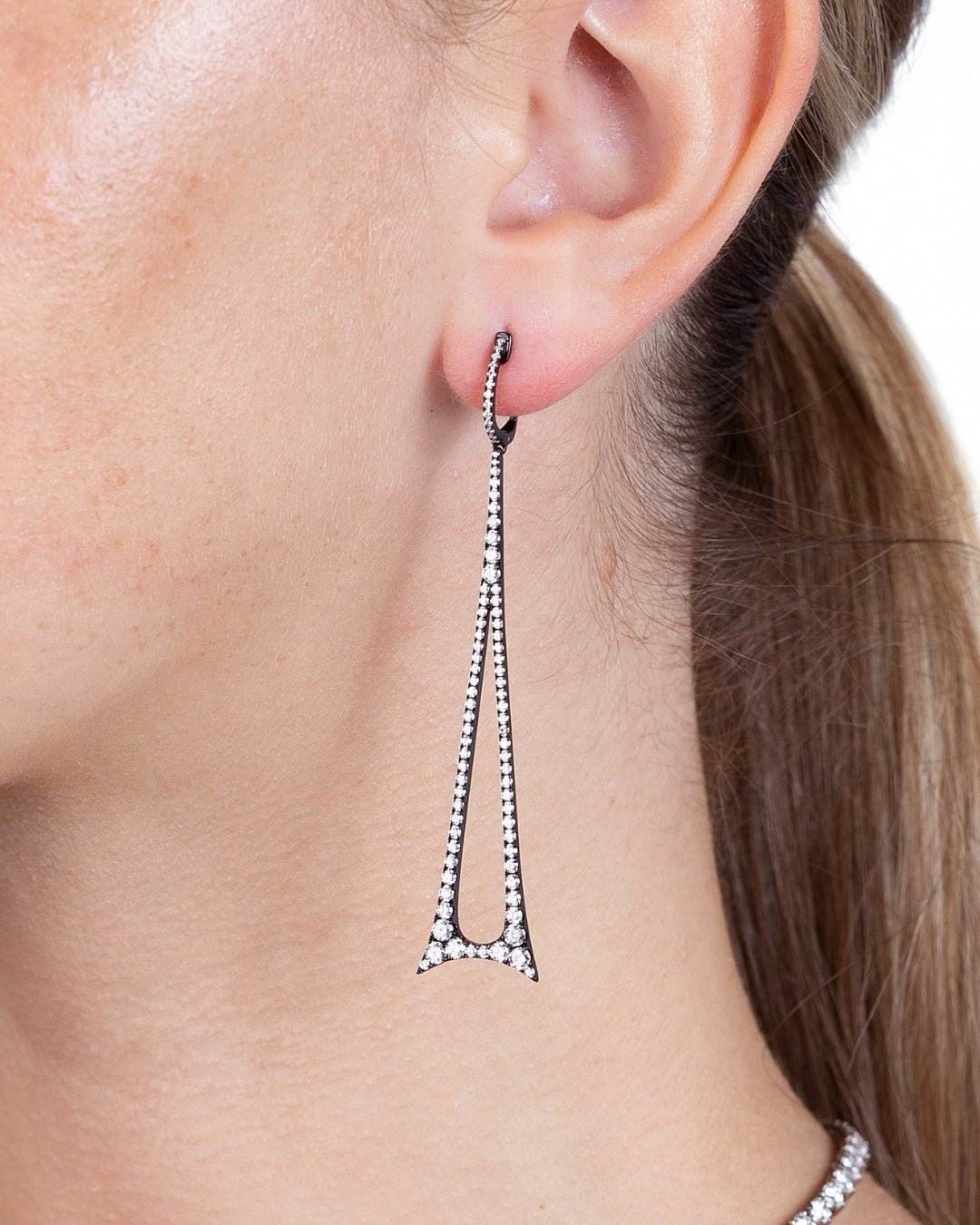 'Starlit Reverie' 18K White Gold Diamond Earrings, 2.36 CT - Leviev