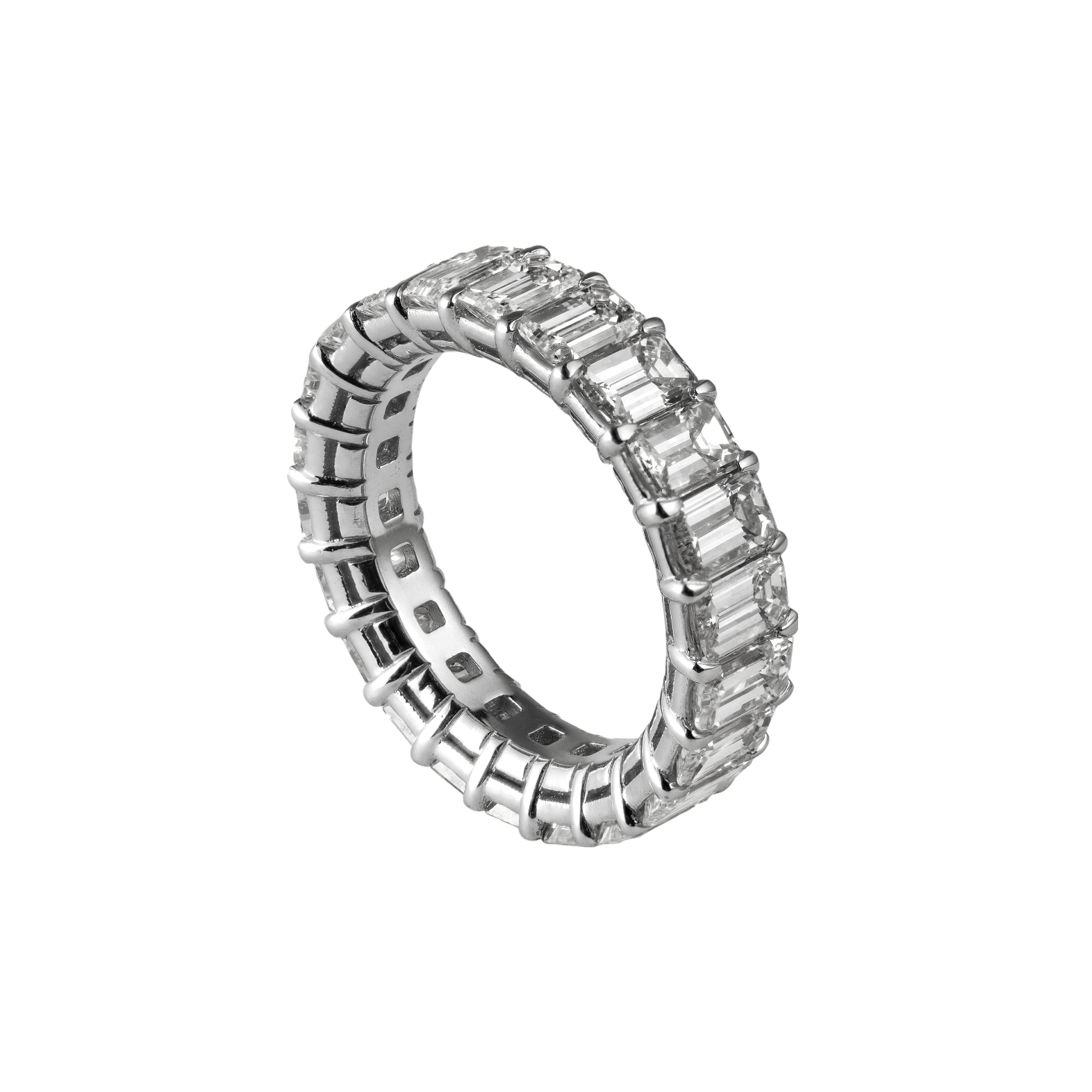 Three-quarter view of Leviev platinum diamond eternity band symmetry